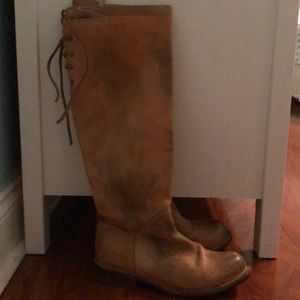 Bedstu knee high leather boots